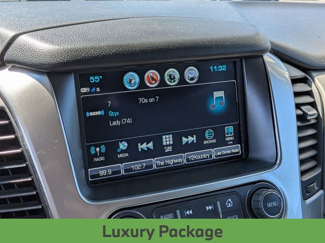 Used 2019 Chevrolet Suburban LT w/ Luxury Package image 9