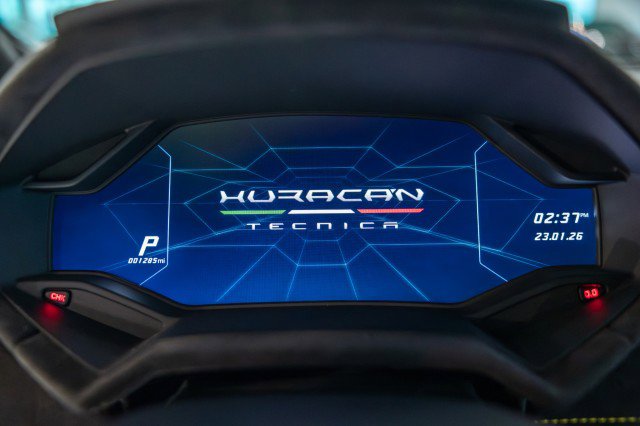 Used 2024 Lamborghini Huracan Tecnica image 27