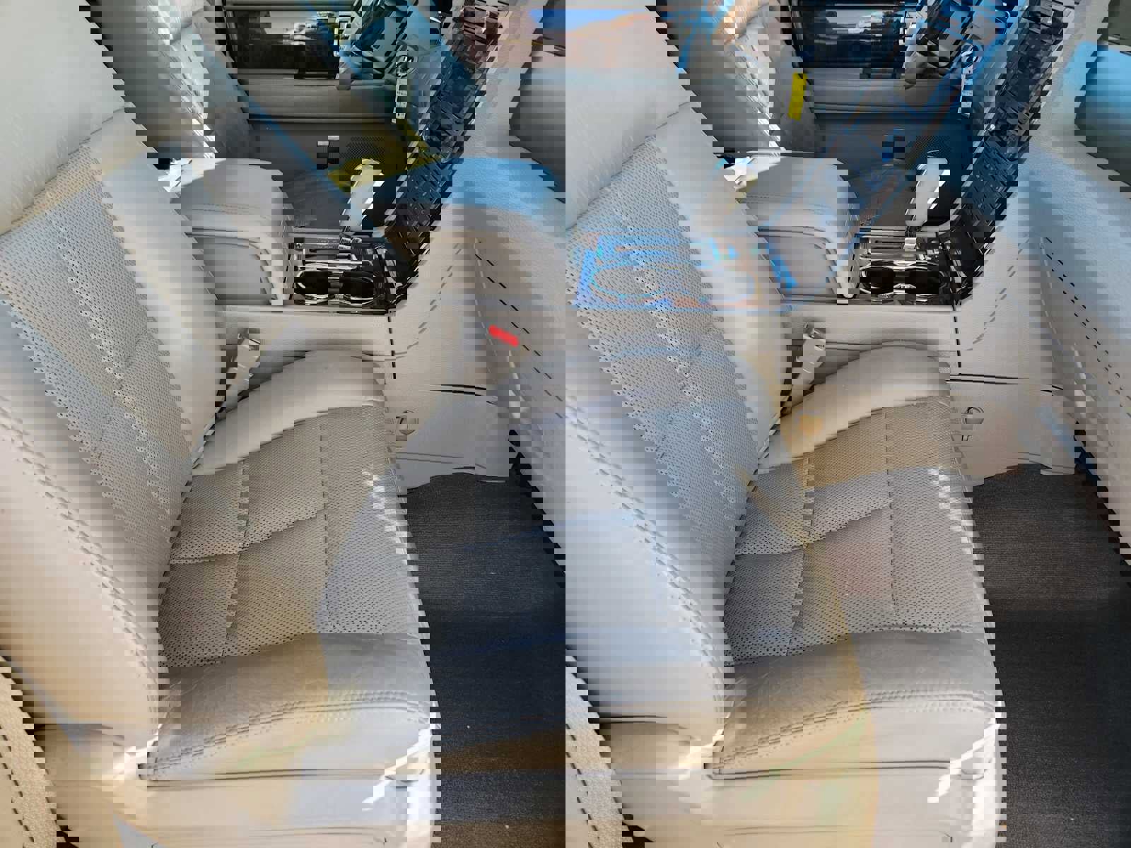 Used 2012 Lincoln Navigator 4WD image 16