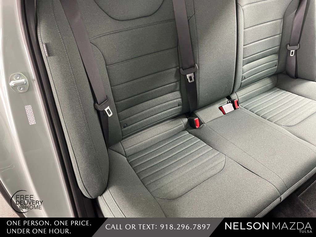 Used 2025 Kia K4 EX image 40