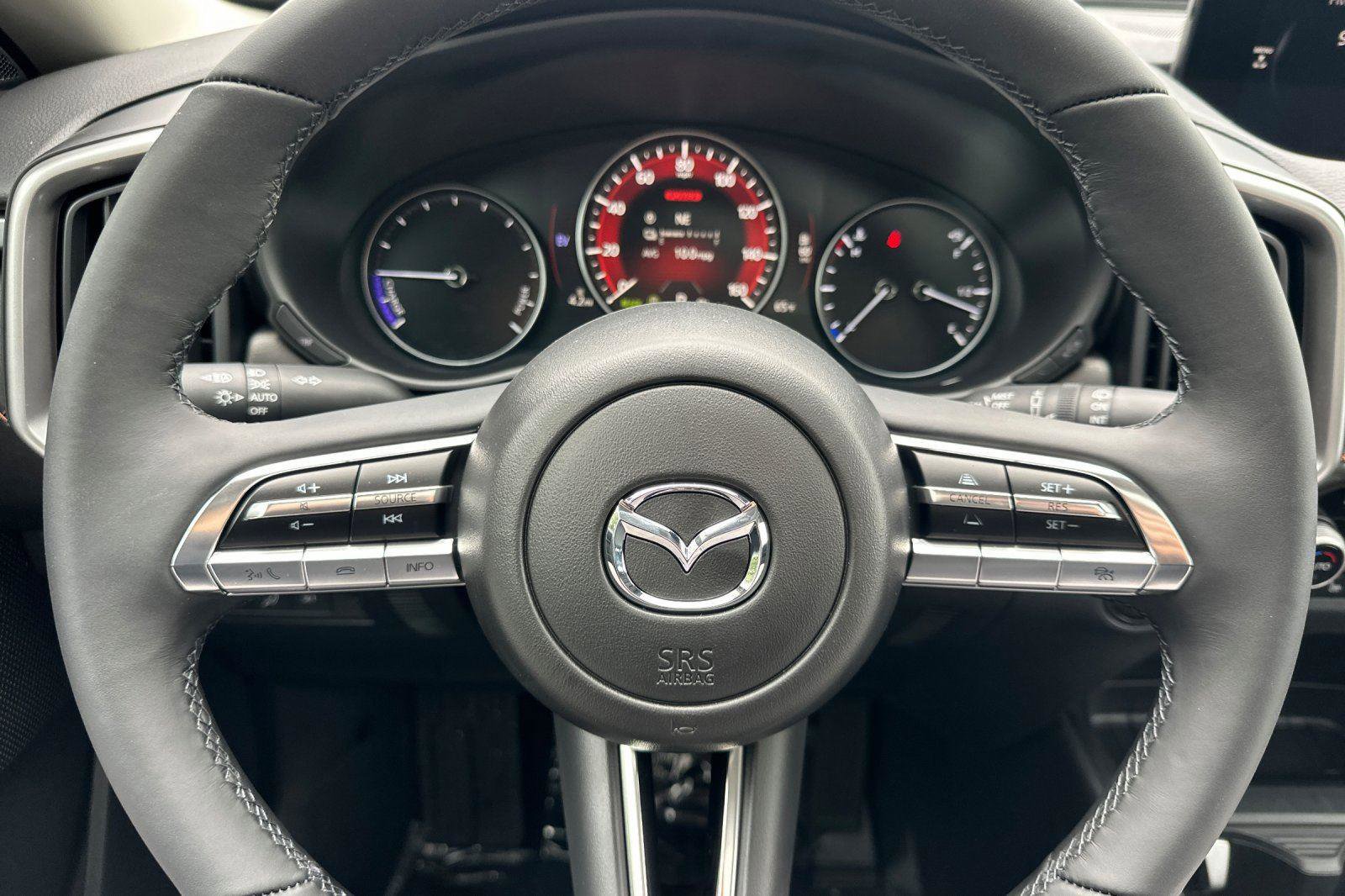 New 2025 MAZDA CX-50 AWD 2.5 Hybrid w/ Cargo Package image 22