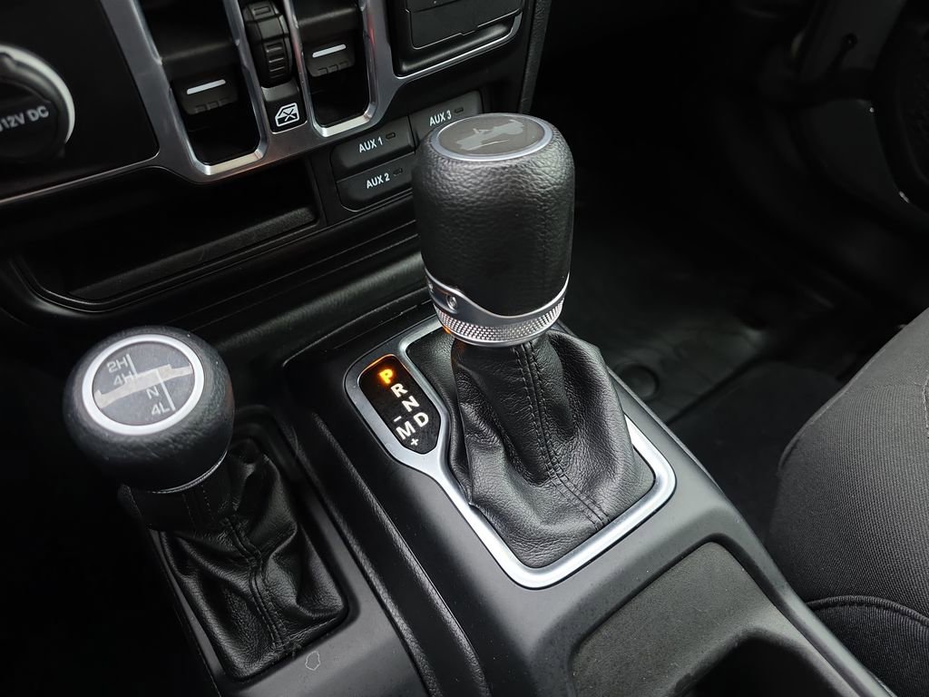 Used 2023 Jeep Wrangler Unlimited Sport AWD/4WD image 20