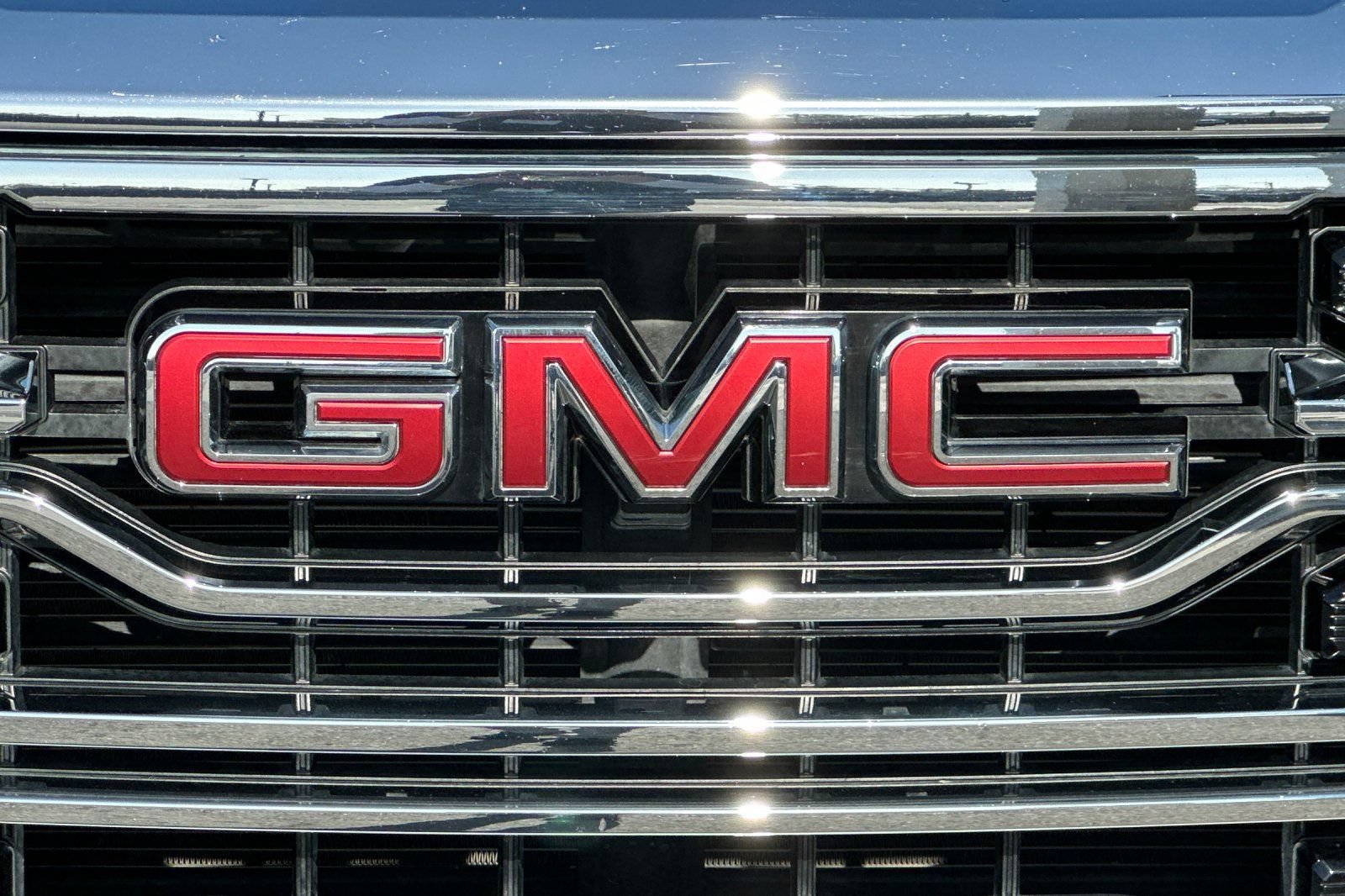 Certified 2024 GMC Sierra 1500 SLT RWD image 38