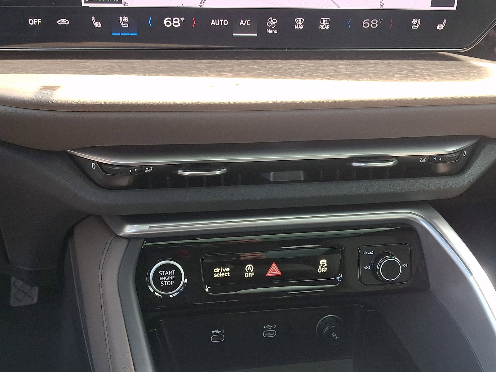 Used 2025 Audi Q5 Premium w/ Premium Plus AWD/4WD image 15