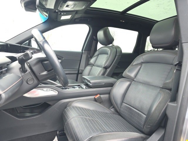 Certified 2024 Lincoln Nautilus Reserve w/ Equipment Group 203A image 8