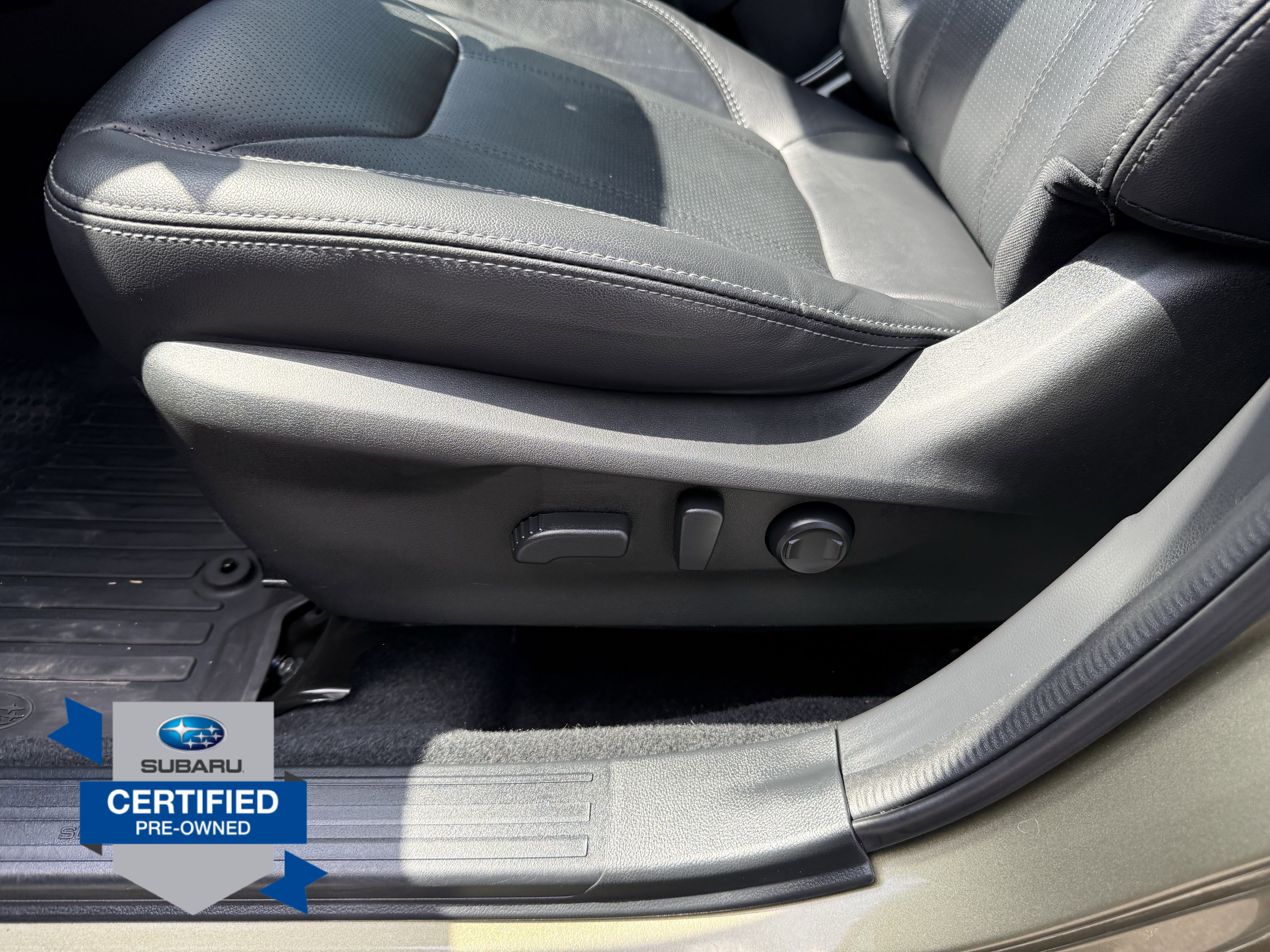 Used 2023 Subaru Forester Touring AWD/4WD image 21