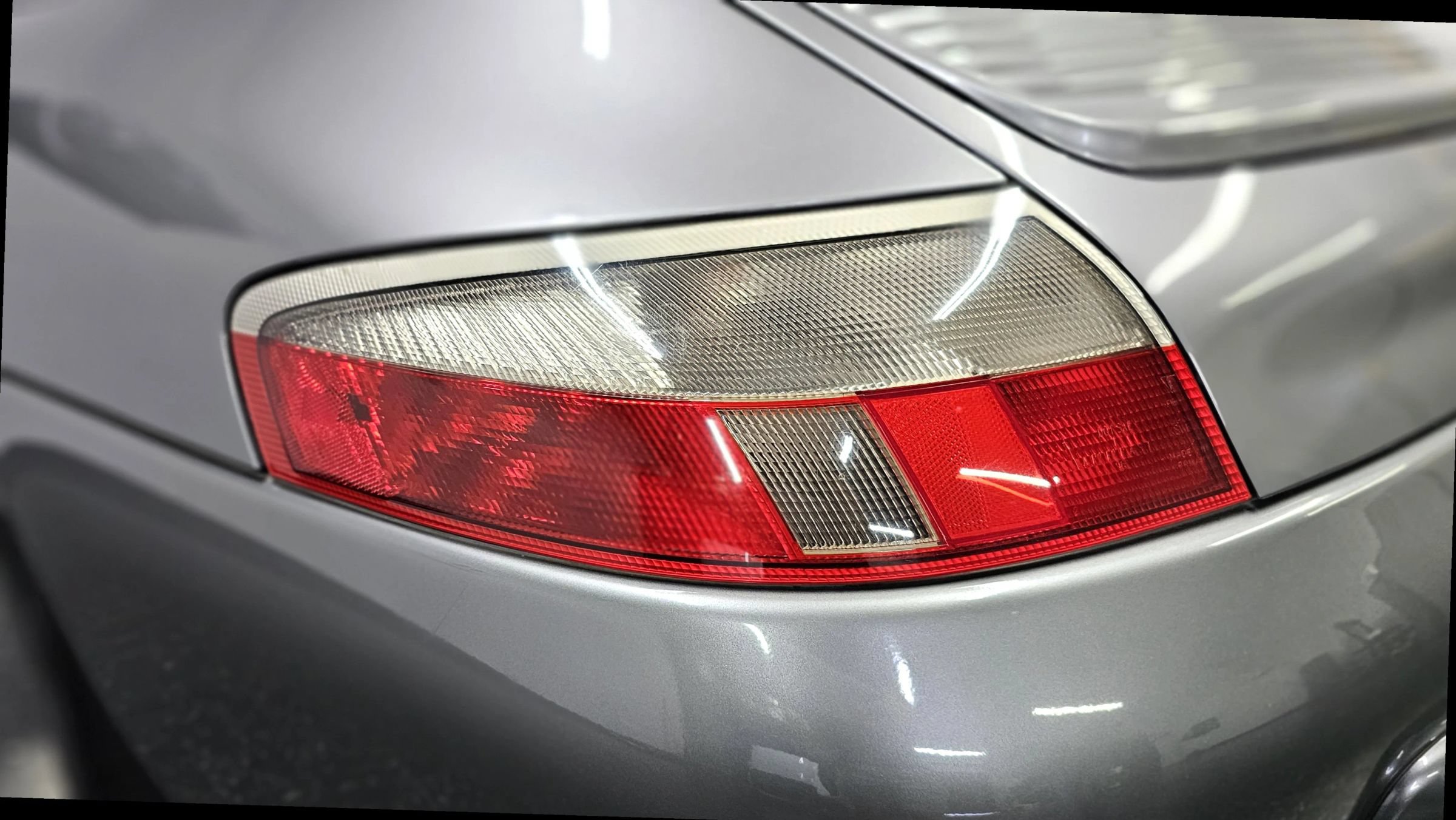 Used 2003 Porsche 911 GT3 RS image 38