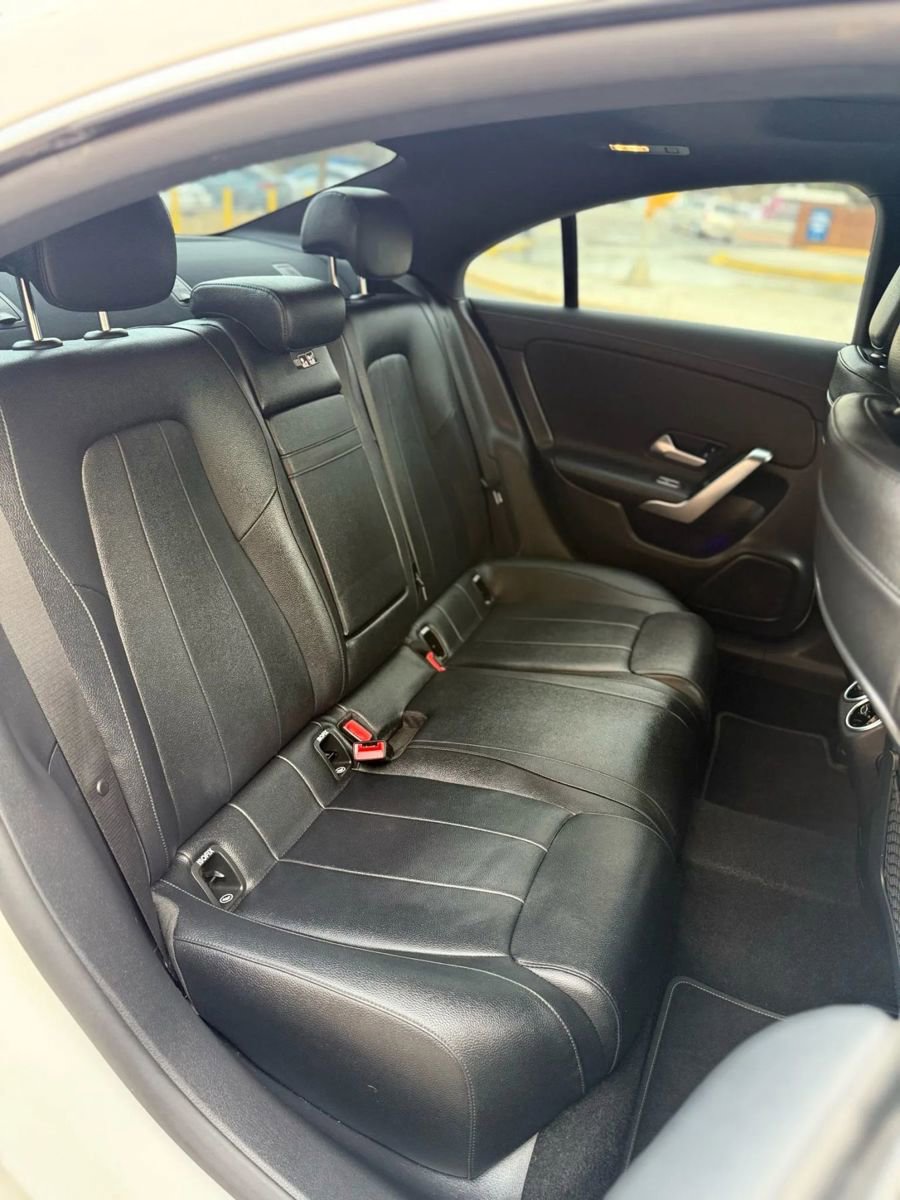 Used 2021 Mercedes-Benz CLA 250 image 23