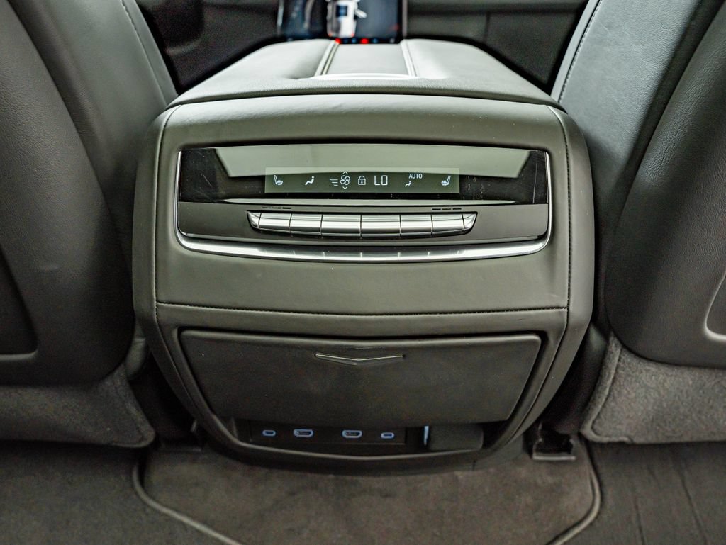 Used 2025 Cadillac Escalade V AWD/4WD image 42