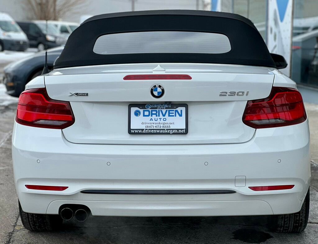 Used 2019 BMW 230i xDrive Convertible w/ Convenience Package image 4