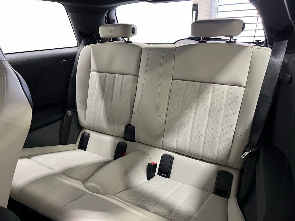 Certified 2025 MINI Cooper S image 20