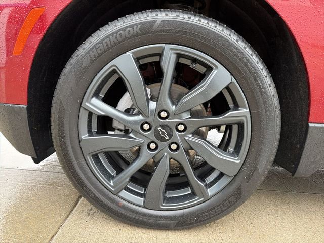 Certified 2023 Chevrolet Equinox RS w/ LPO, Floor Liner Package image 12