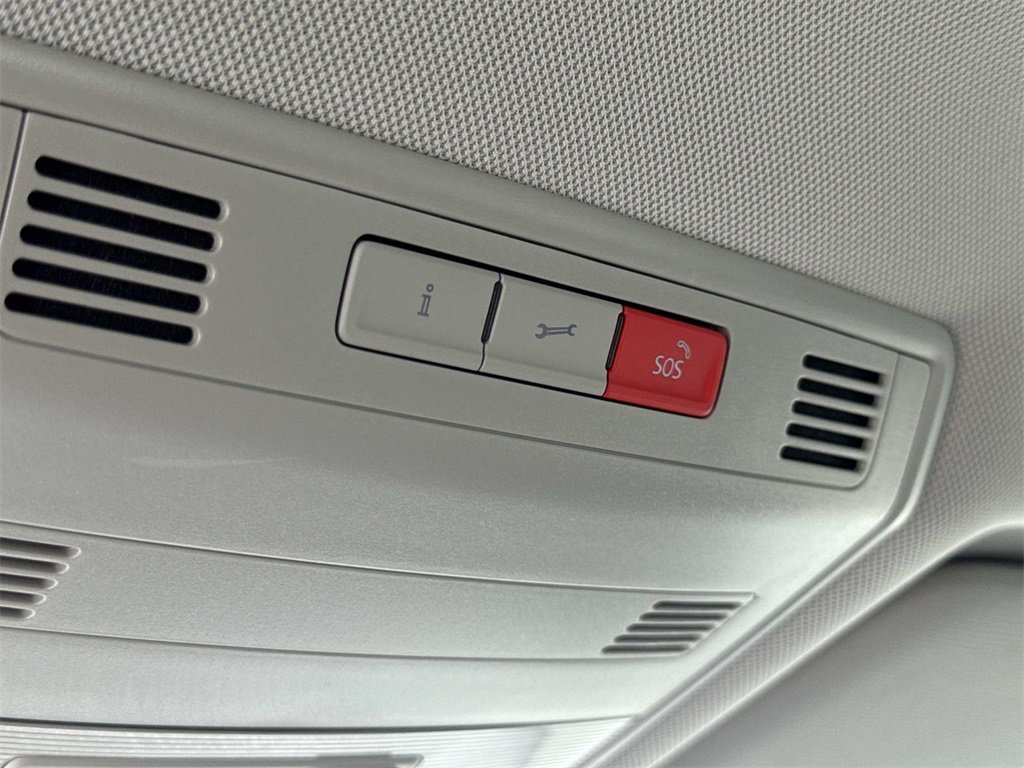 Used 2021 Volkswagen Jetta S w/ Driver Assistance Package image 26