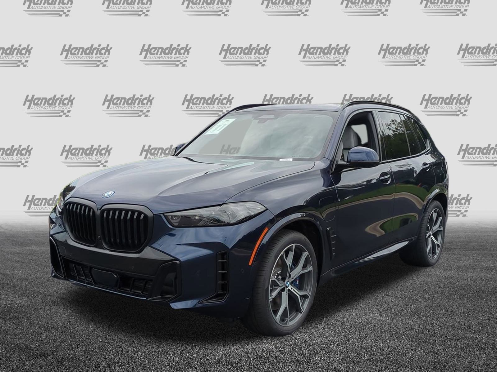 New 2026 BMW X5 xDrive50e w/ M Sport Package image 5