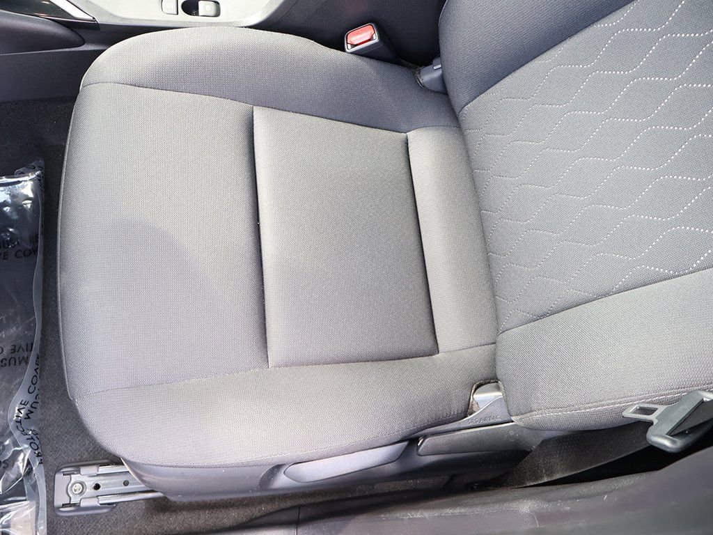 Used 2024 Toyota Corolla LE image 27