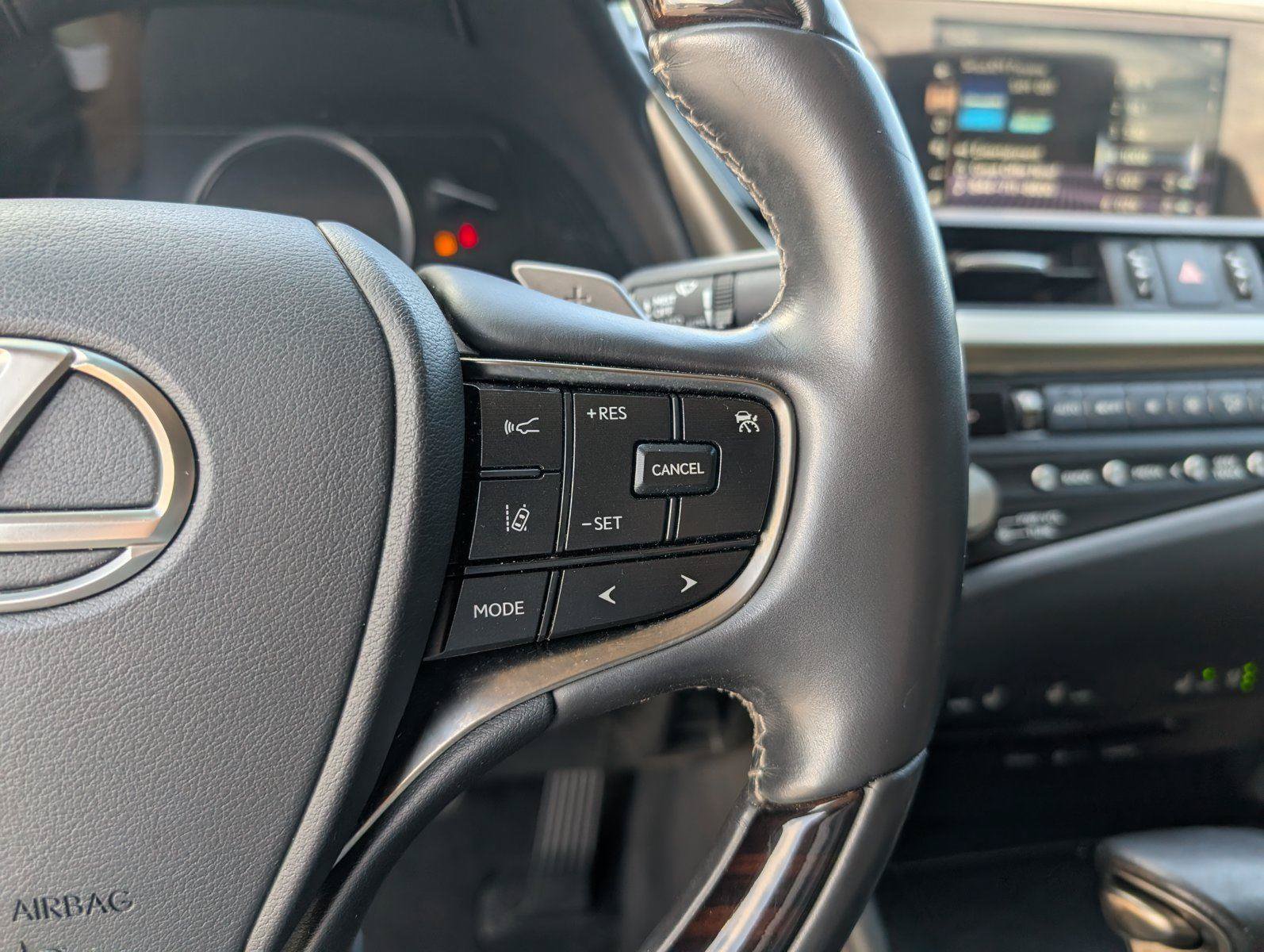 Used 2021 Lexus ES 350 w/ Premium Package FWD image 25
