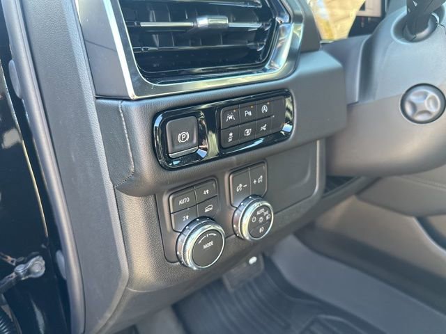 New 2026 GMC Yukon XL Denali w/ LPO, Floor Liner Package image 13