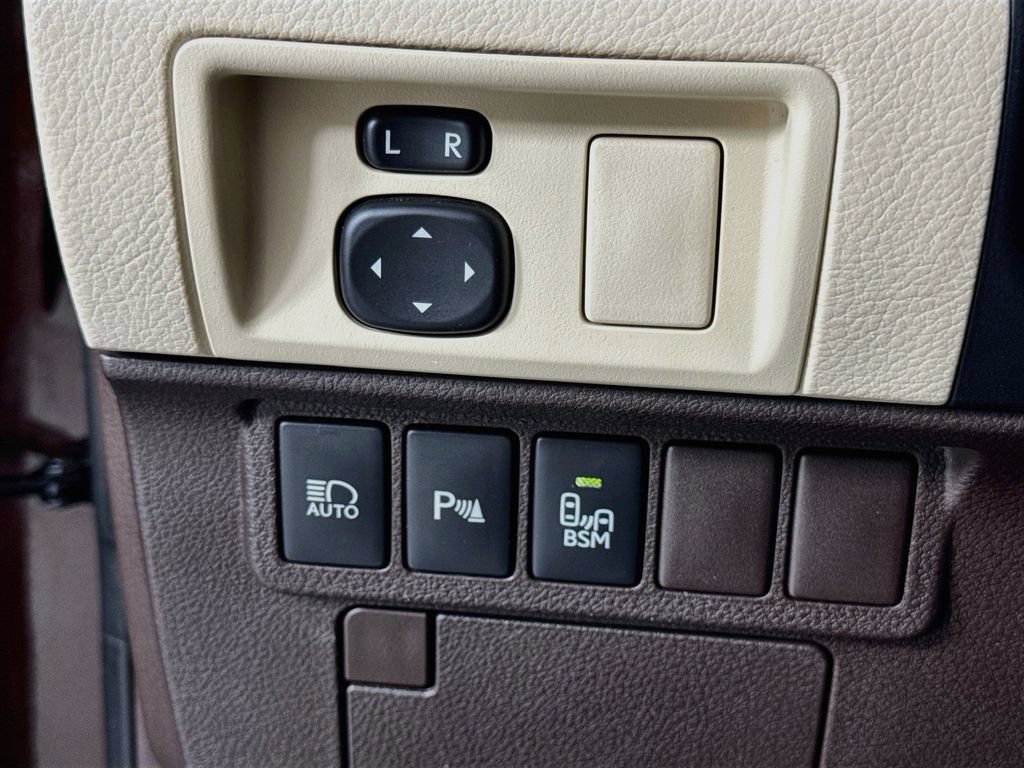 Used 2017 Lexus ES 350 FWD image 16