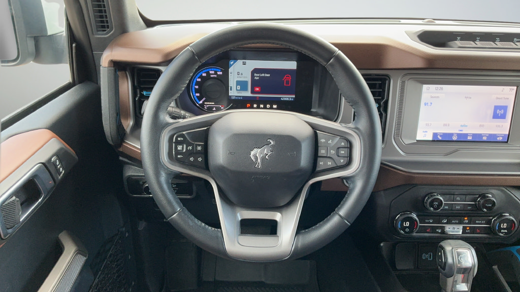 Certified 2023 Ford Bronco Outer Banks w/ Sasquatch Package AWD/4WD image 9