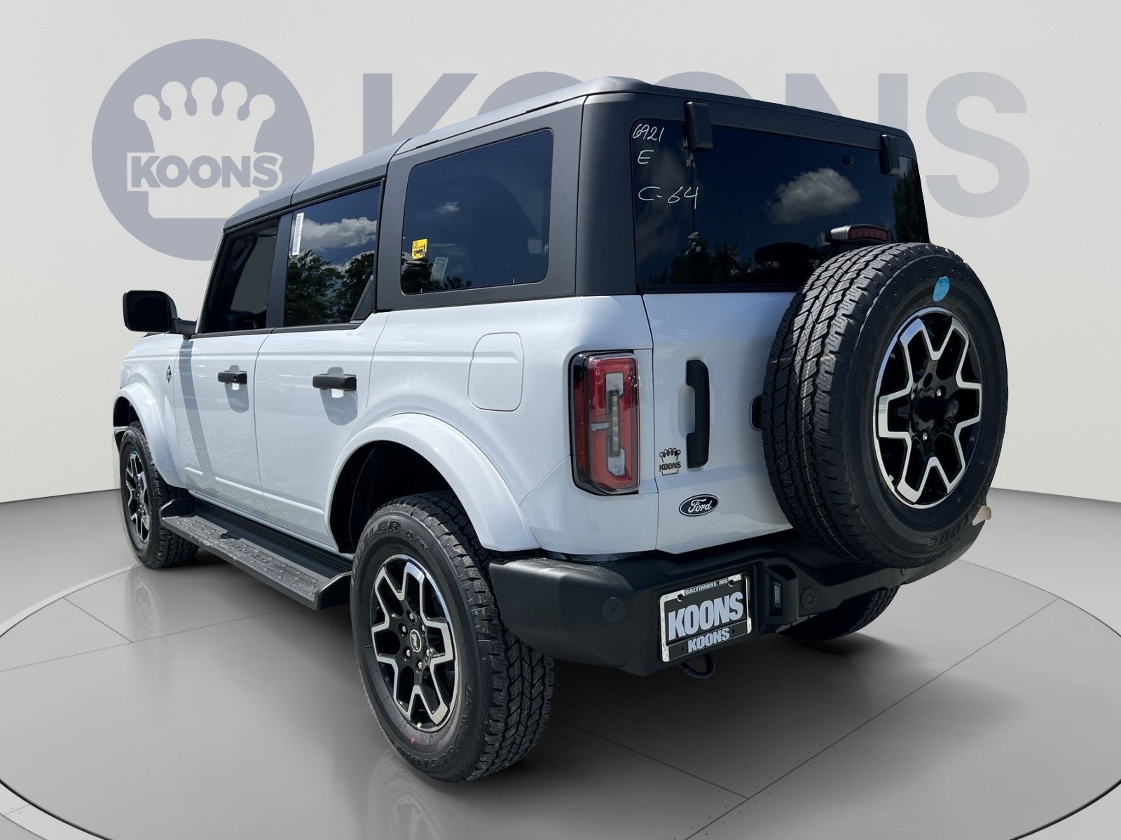 New 2026 Ford Bronco Outer Banks AWD/4WD image 4