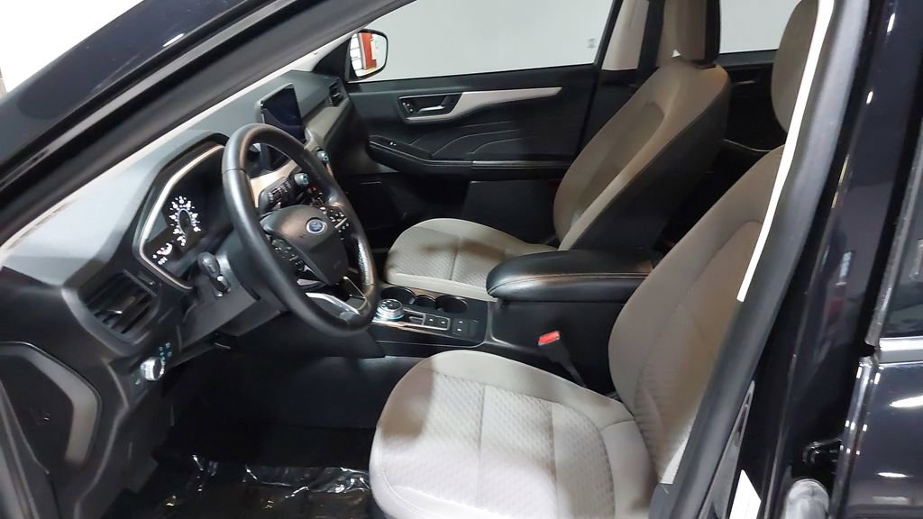 Used 2022 Ford Escape SE w/ Convenience Package image 20
