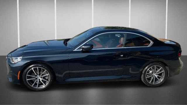 Used 2023 BMW 230i Coupe w/ Premium Package RWD image 5
