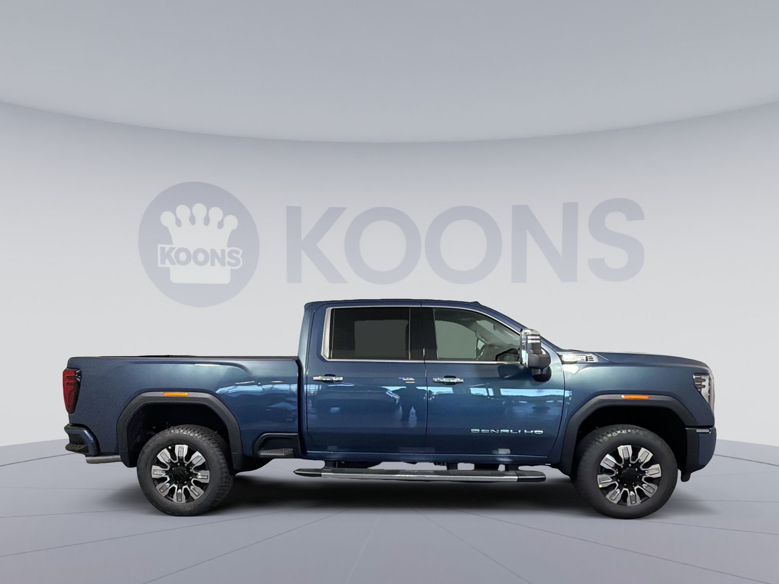 New 2026 GMC Sierra 2500 Denali w/ Denali Reserve Package AWD/4WD image 8