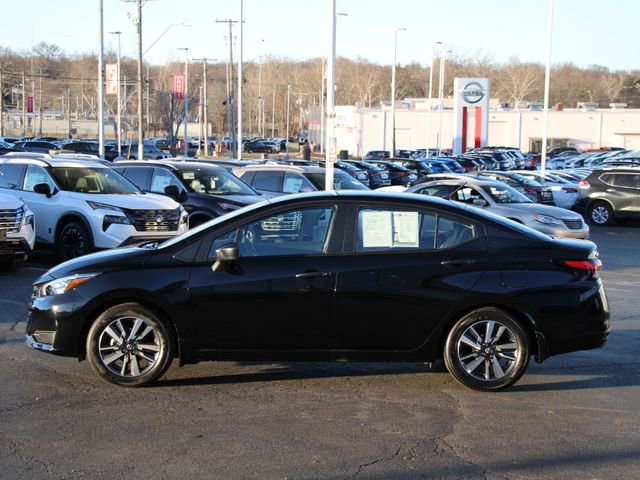 Used 2025 Nissan Versa S w/ S Plus Package image 2