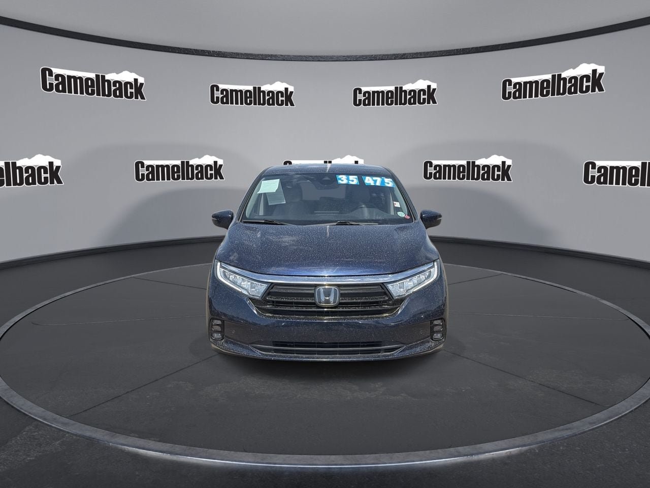 Used 2023 Honda Odyssey Touring image 2