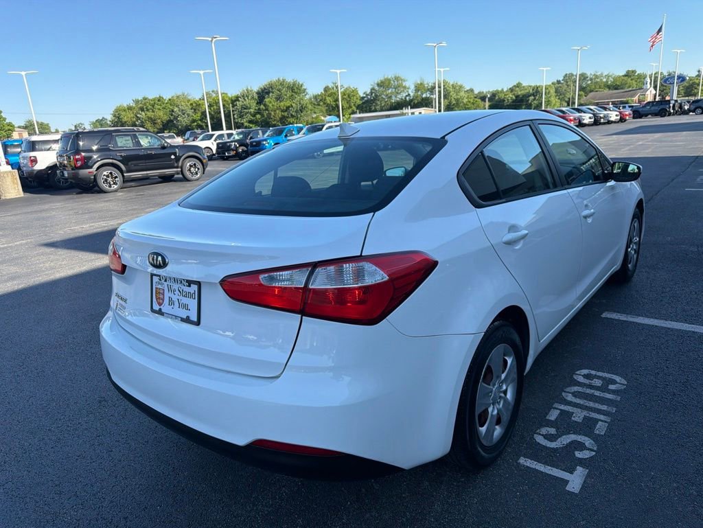 Used 2016 Kia Forte LX FWD image 5