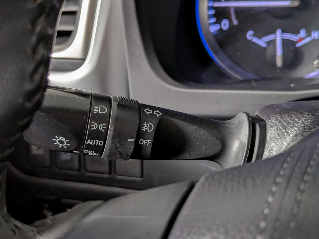 Used 2019 Toyota Highlander XLE AWD/4WD image 30