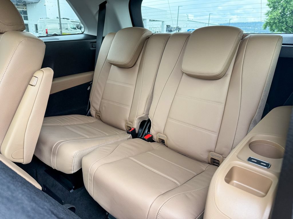 New 2026 Mercedes-Benz GLS 450 4MATIC image 19