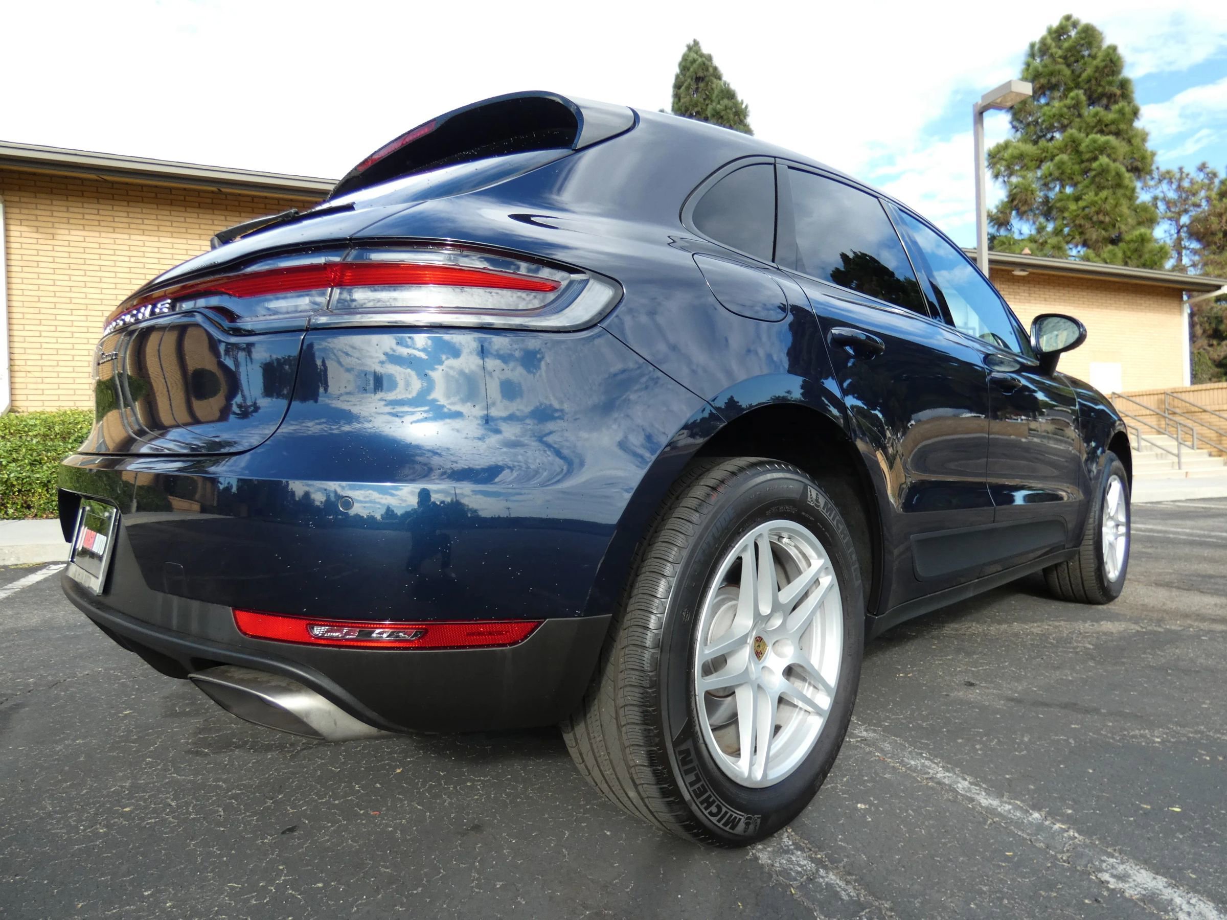 Used 2019 Porsche Macan image 8