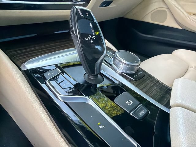 Used 2018 BMW 530i RWD image 32