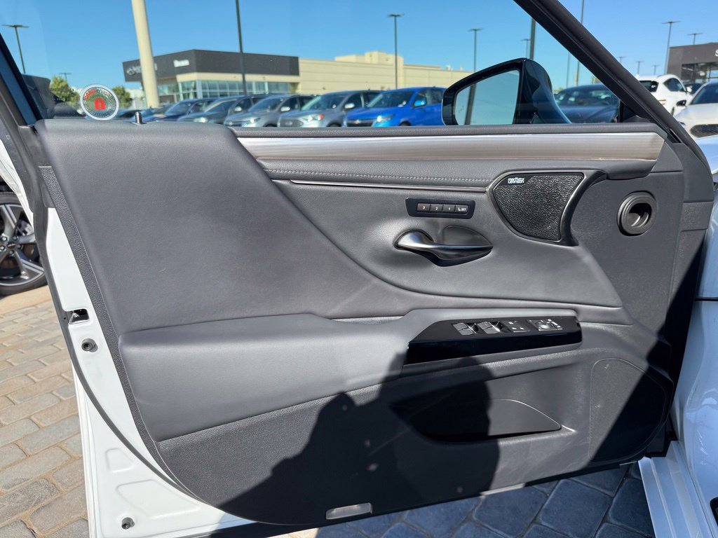 Used 2024 Lexus ES 350 F Sport FWD image 10