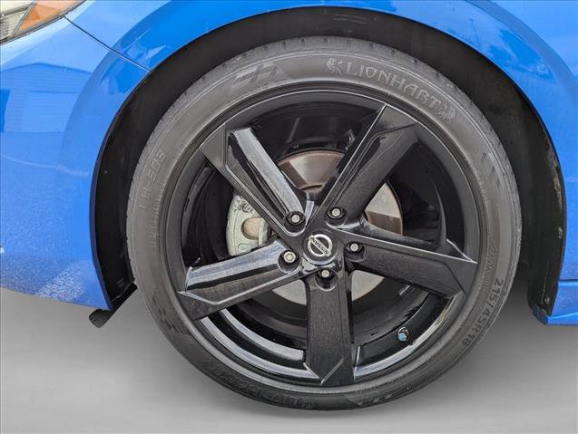 Used 2021 Nissan Sentra SR FWD image 9