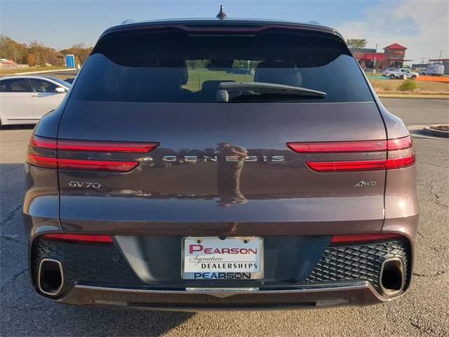 Used 2023 Genesis GV70 2.5T w/ Advanced Package image 5