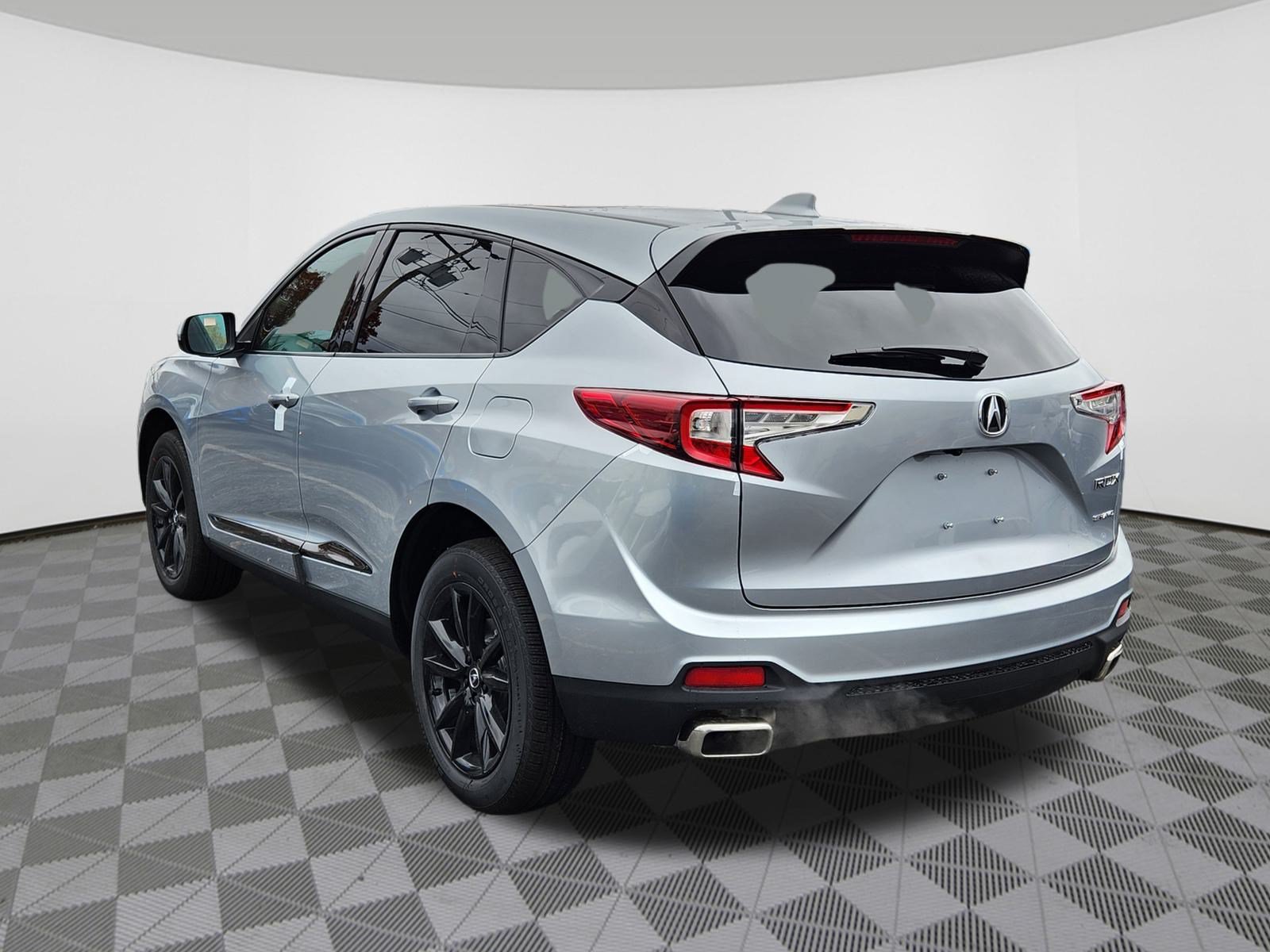 New 2025 Acura RDX SH-AWD image 3