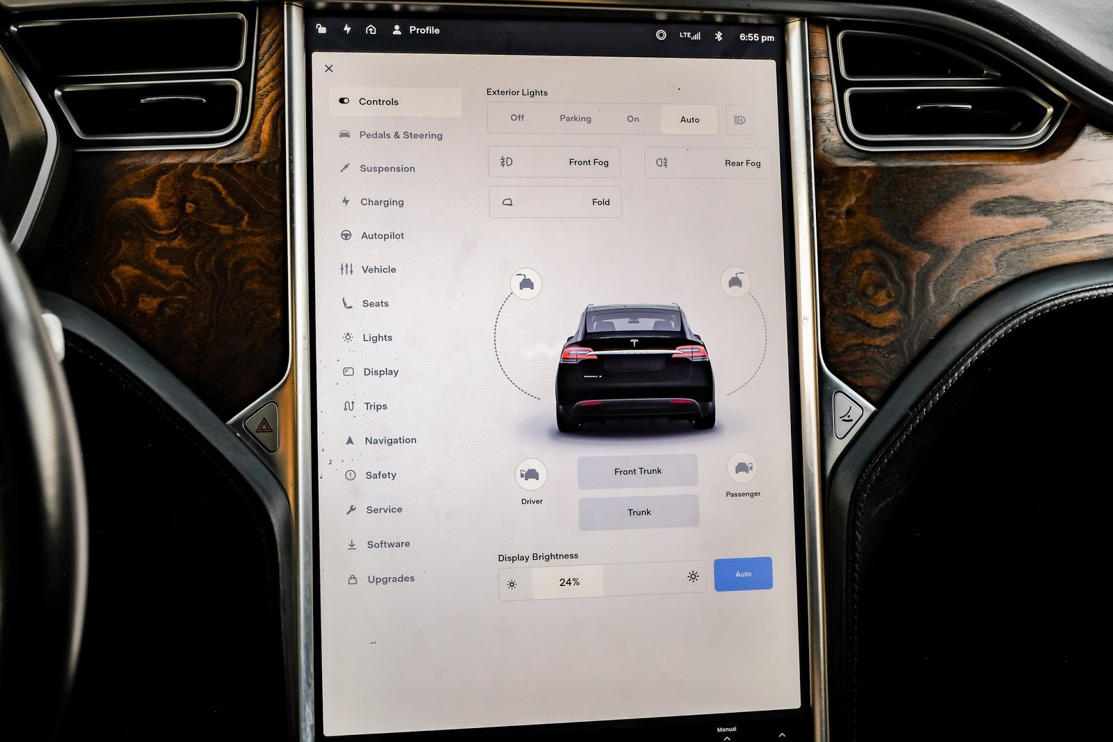 Used 2017 Tesla Model X 75D image 27