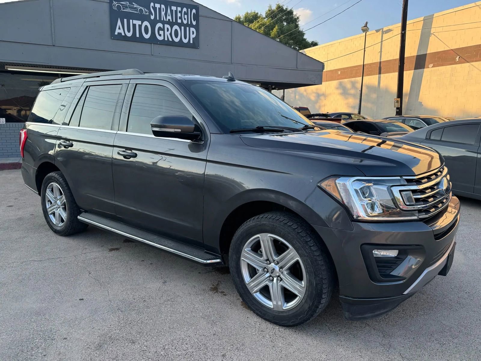 Used 2019 Ford Expedition XLT w/ Equipment Group 202A