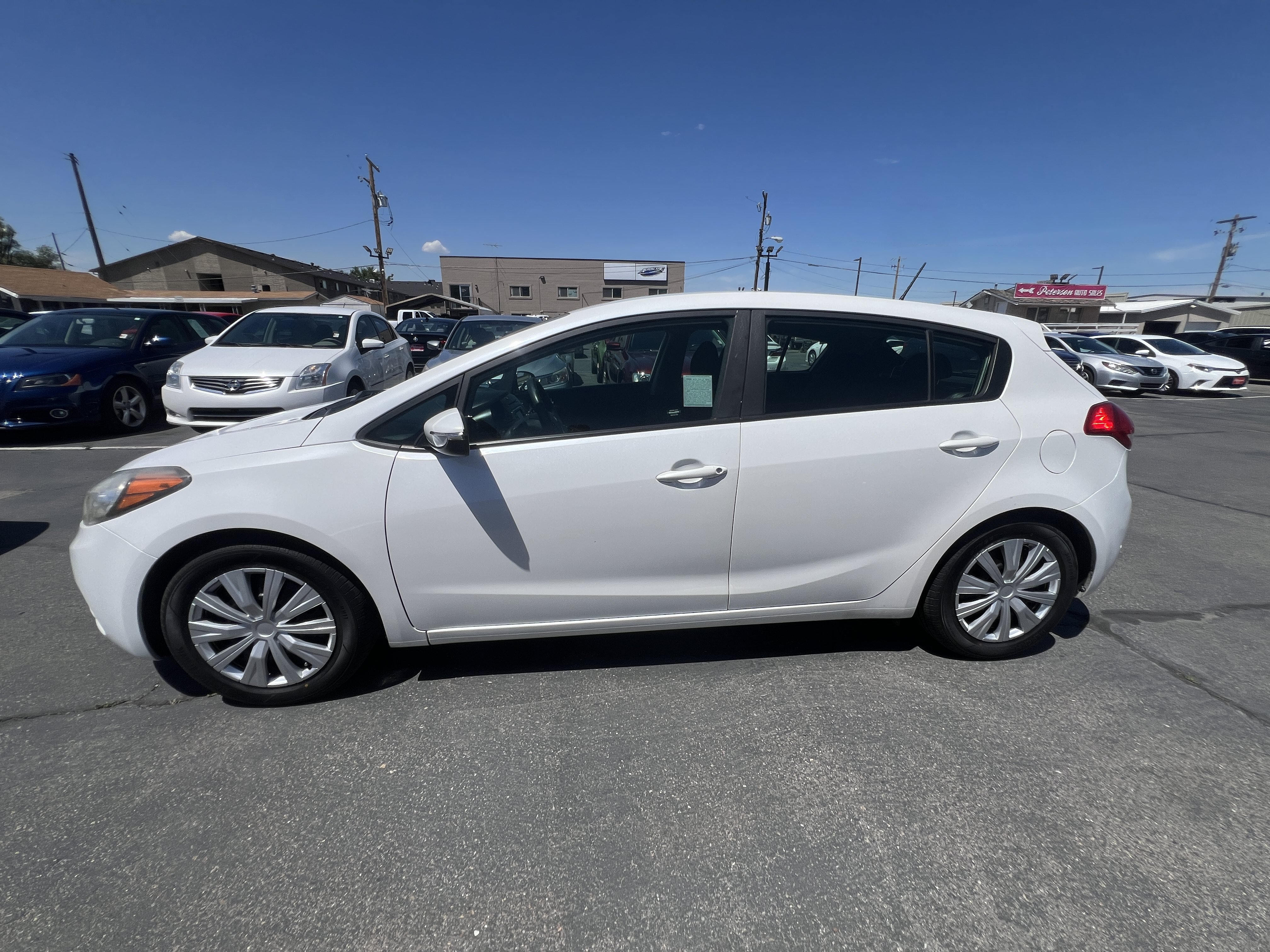 Used 2016 Kia Forte LX FWD image 4