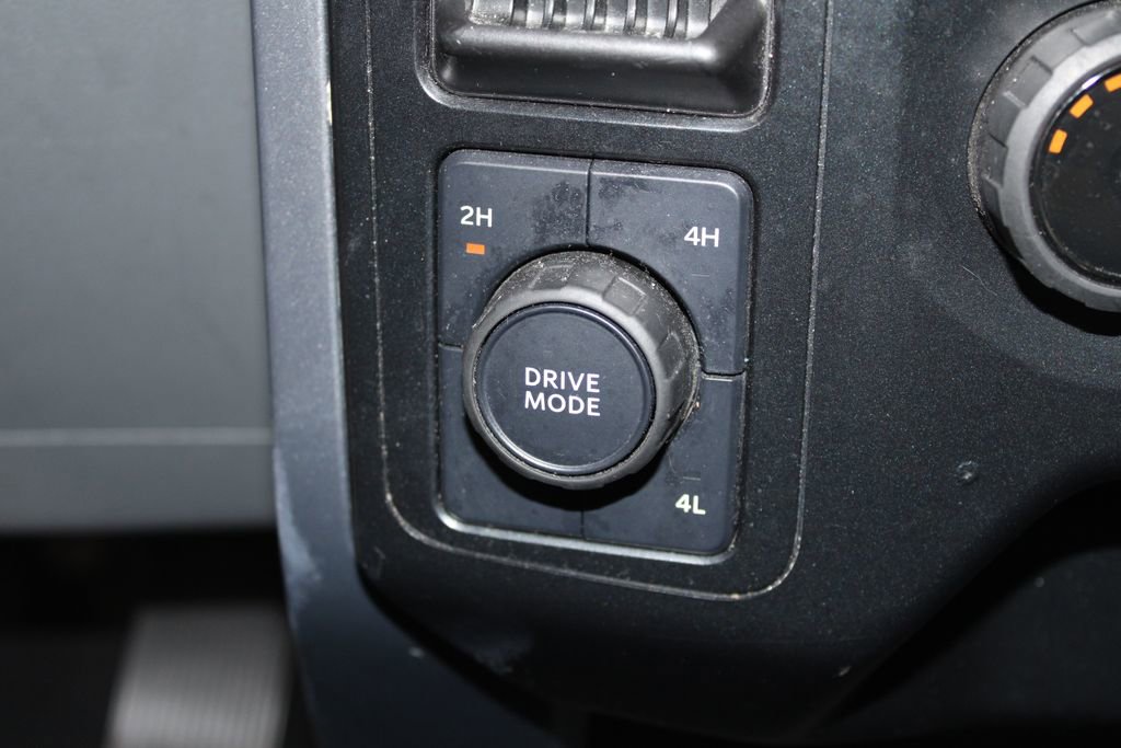 Used 2023 Ford F150 XLT image 42