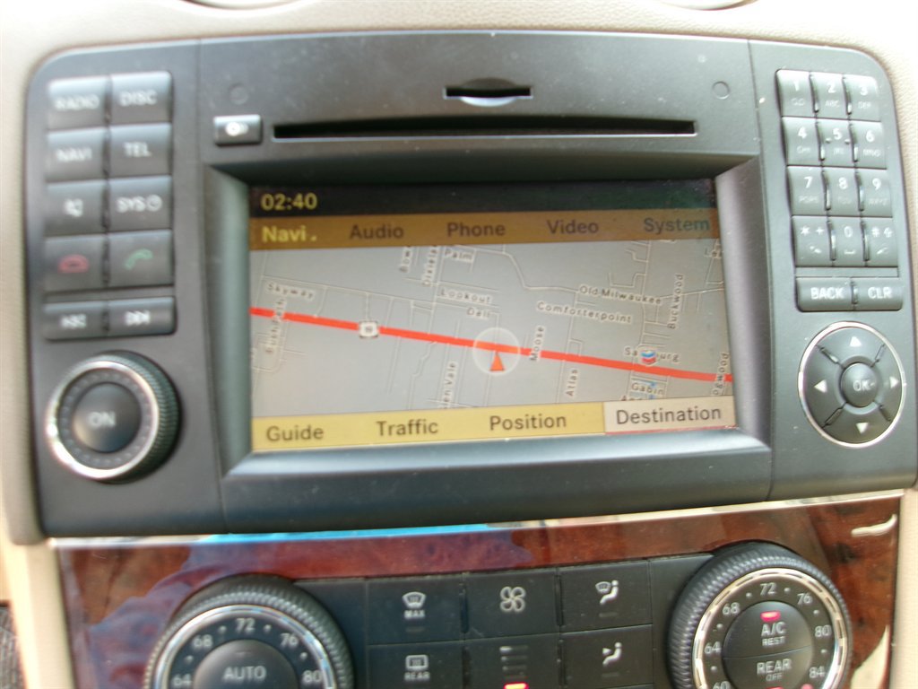 Used 2010 Mercedes-Benz ML 350 4MATIC image 30