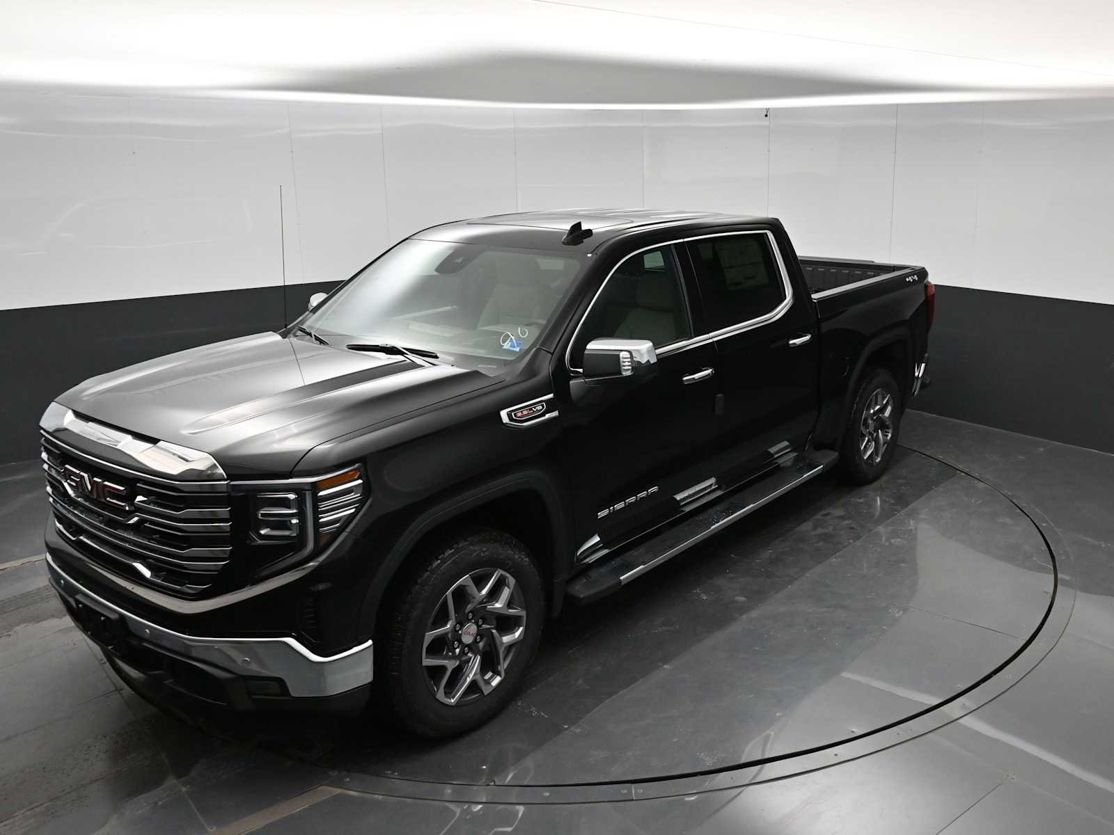 New 2026 GMC Sierra 1500 SLT w/ SLT Premium Plus Package AWD/4WD image 30