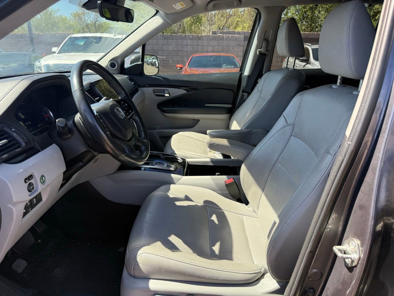 Used 2019 Honda Pilot Elite image 14