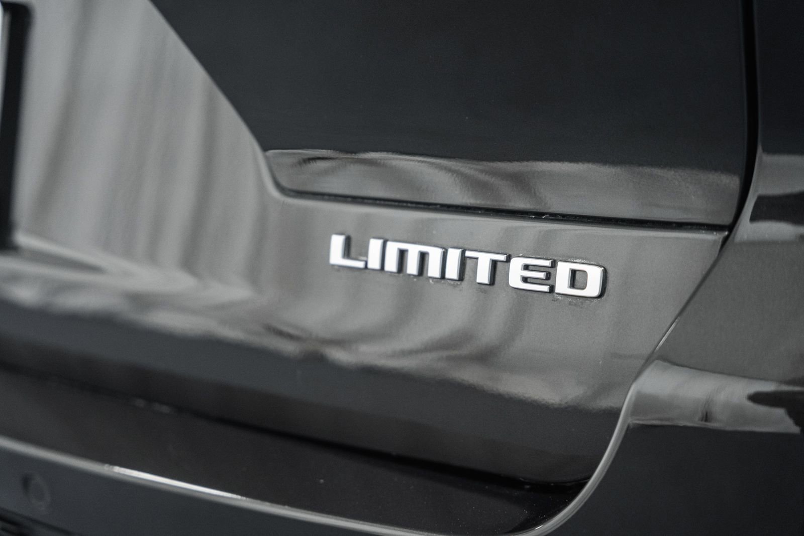 Used 2024 Jeep Grand Cherokee L Limited image 9