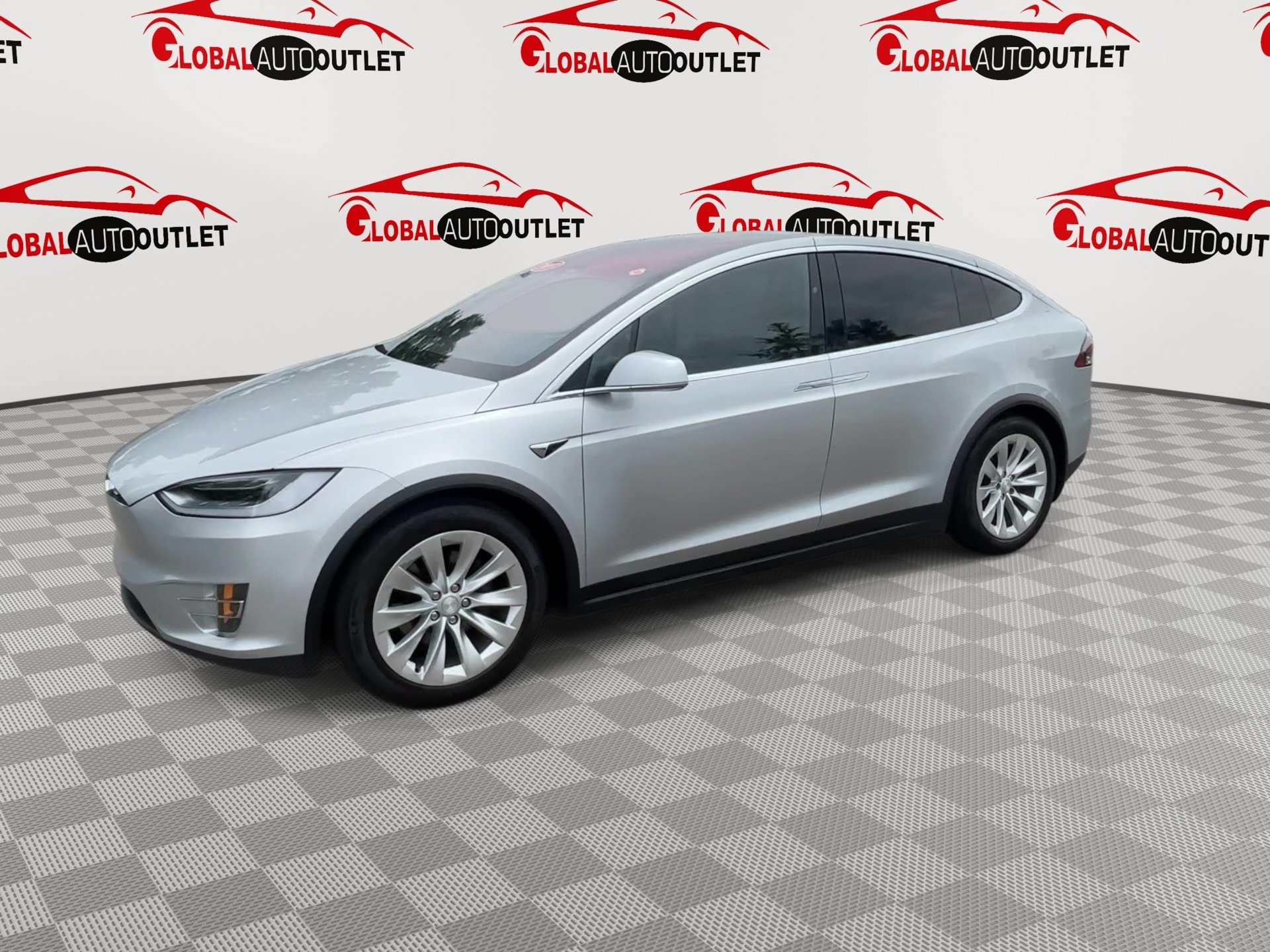 Used 2017 Tesla Model X 100D AWD/4WD image 4
