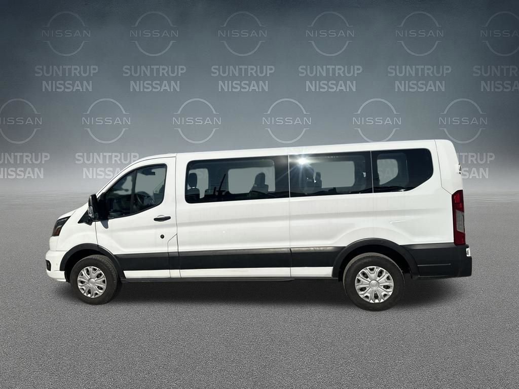 Used 2023 Ford Transit 350 XLT image 35