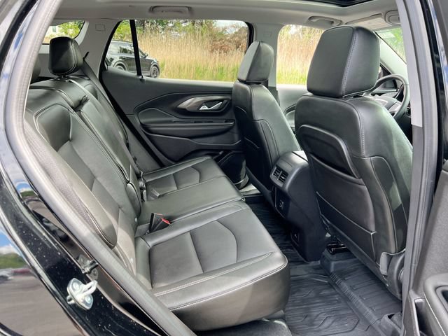Used 2024 GMC Terrain SLT w/ Elevation Edition AWD/4WD image 26