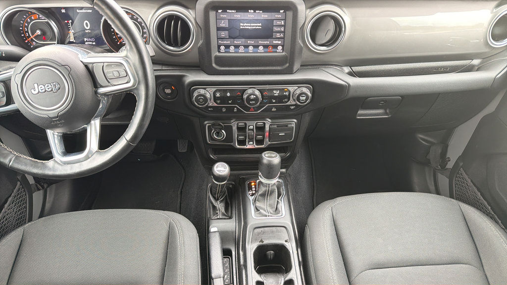 Used 2021 Jeep Wrangler Unlimited Sahara w/ Cold Weather Group AWD/4WD image 8